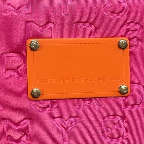 Marc Jacobs pink orange Nylon Embroidered Letter iPad Cover Case (C1) - Picture 3 of 7